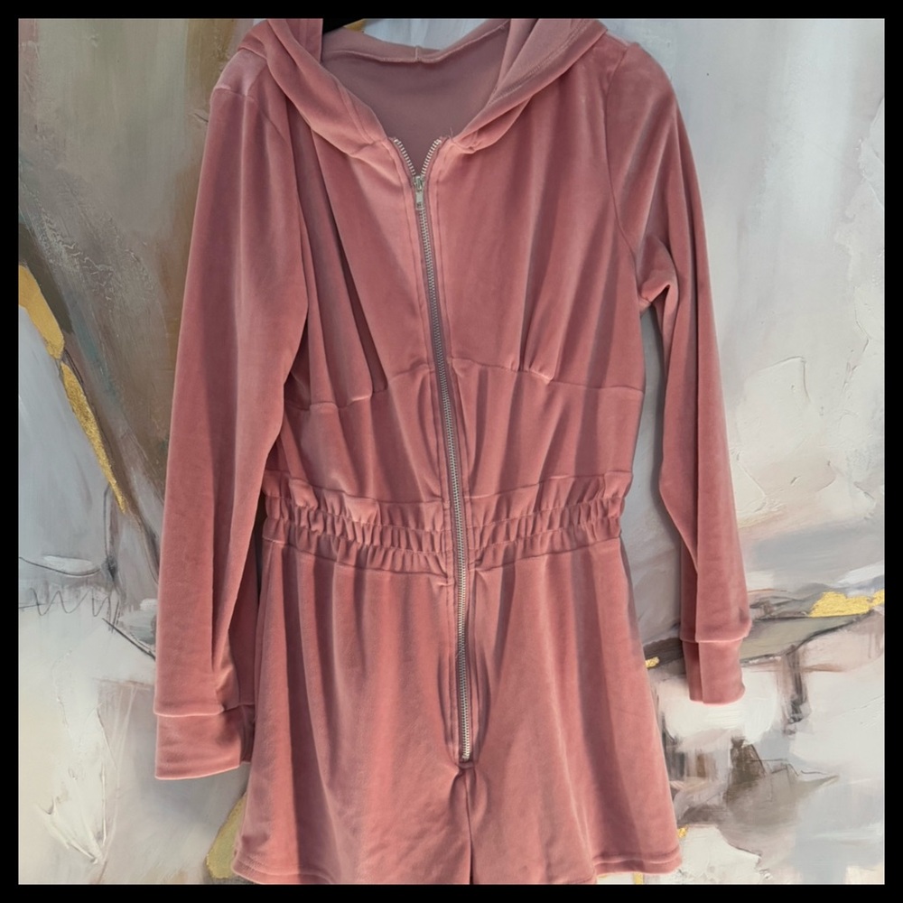 NWOT Boutique Dusty Blush Velour Romper